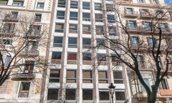Cat Real Estate comercializa un lote de oficinas en Rambla Catalunya 38