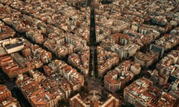 Barcelona, Londres y Nueva York: Comparativa de Inversión Inmobiliaria en 2025